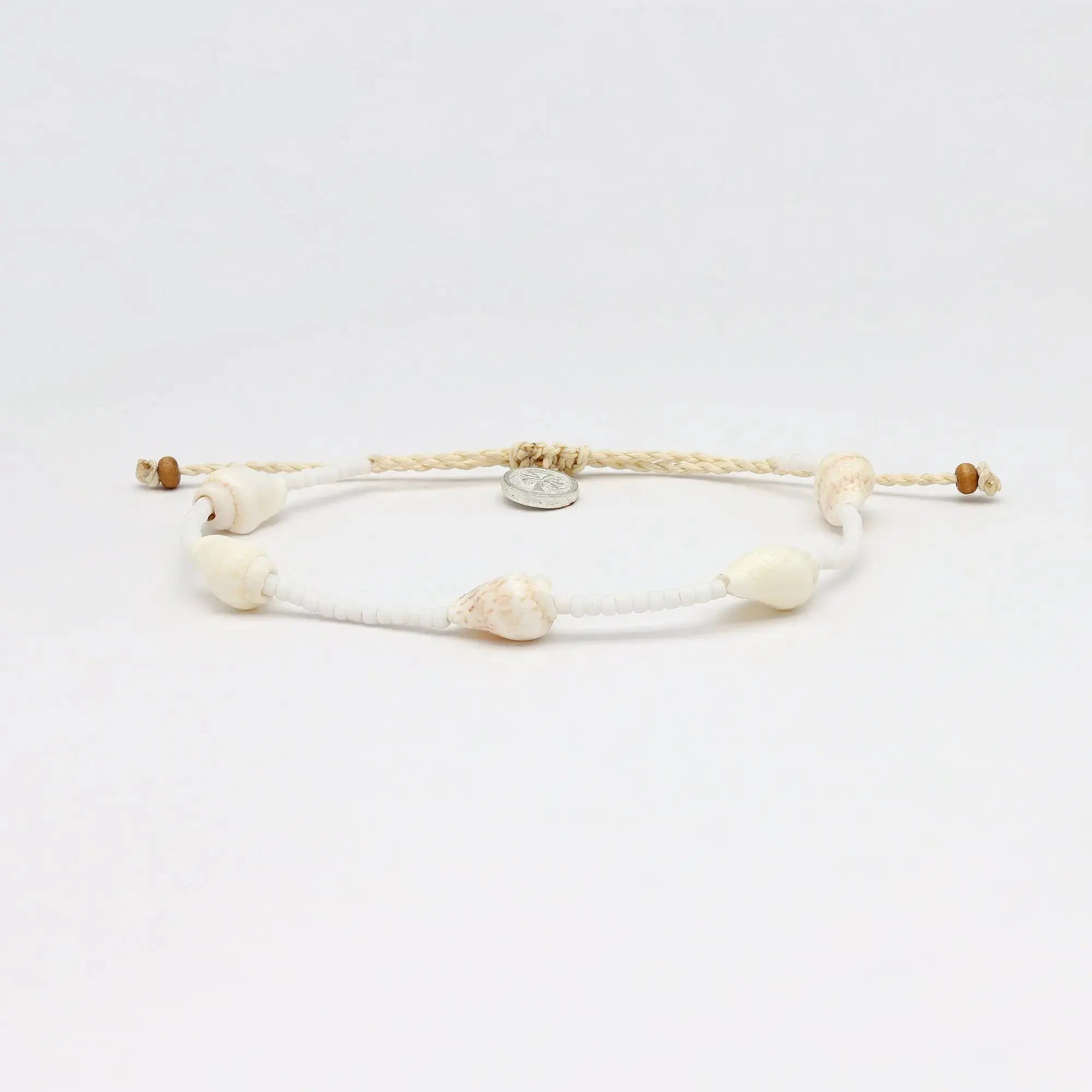Giada Rahayu Shell Beaded Bracelet