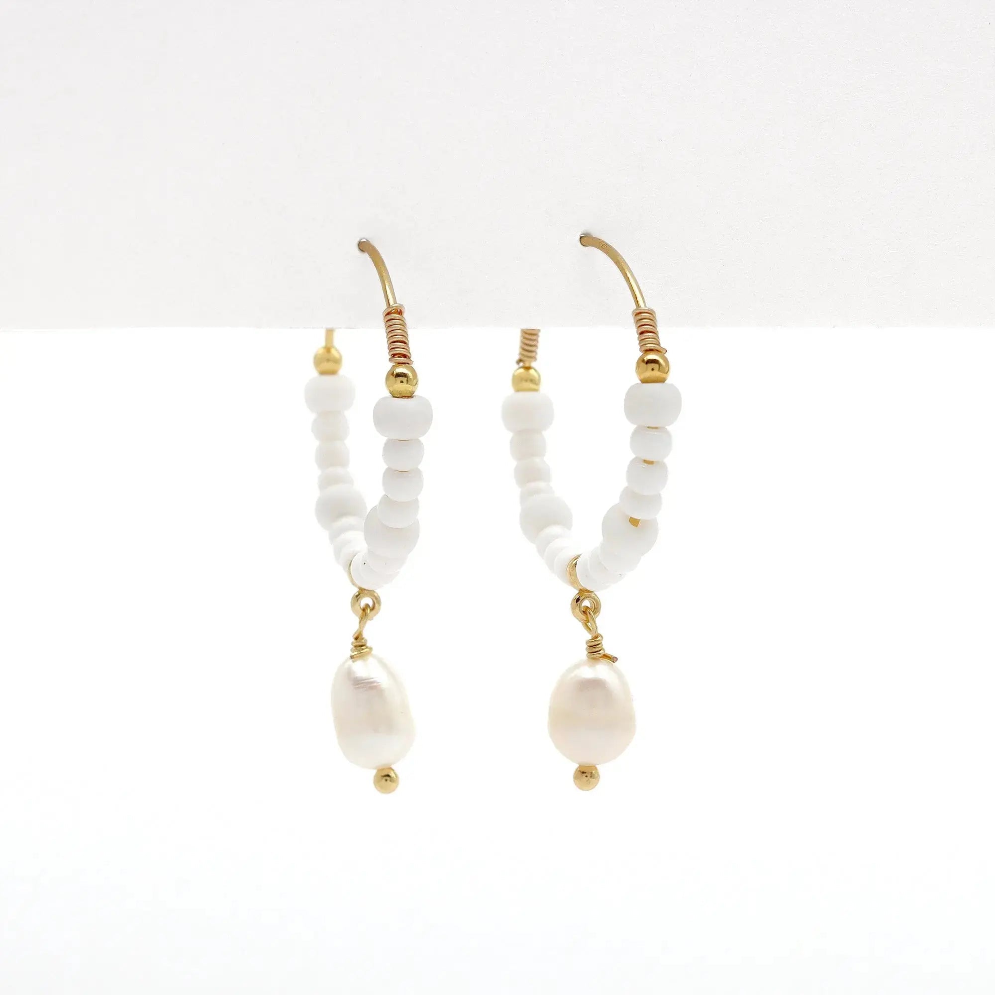 Giada Gegambar Wire Hoop Earrings