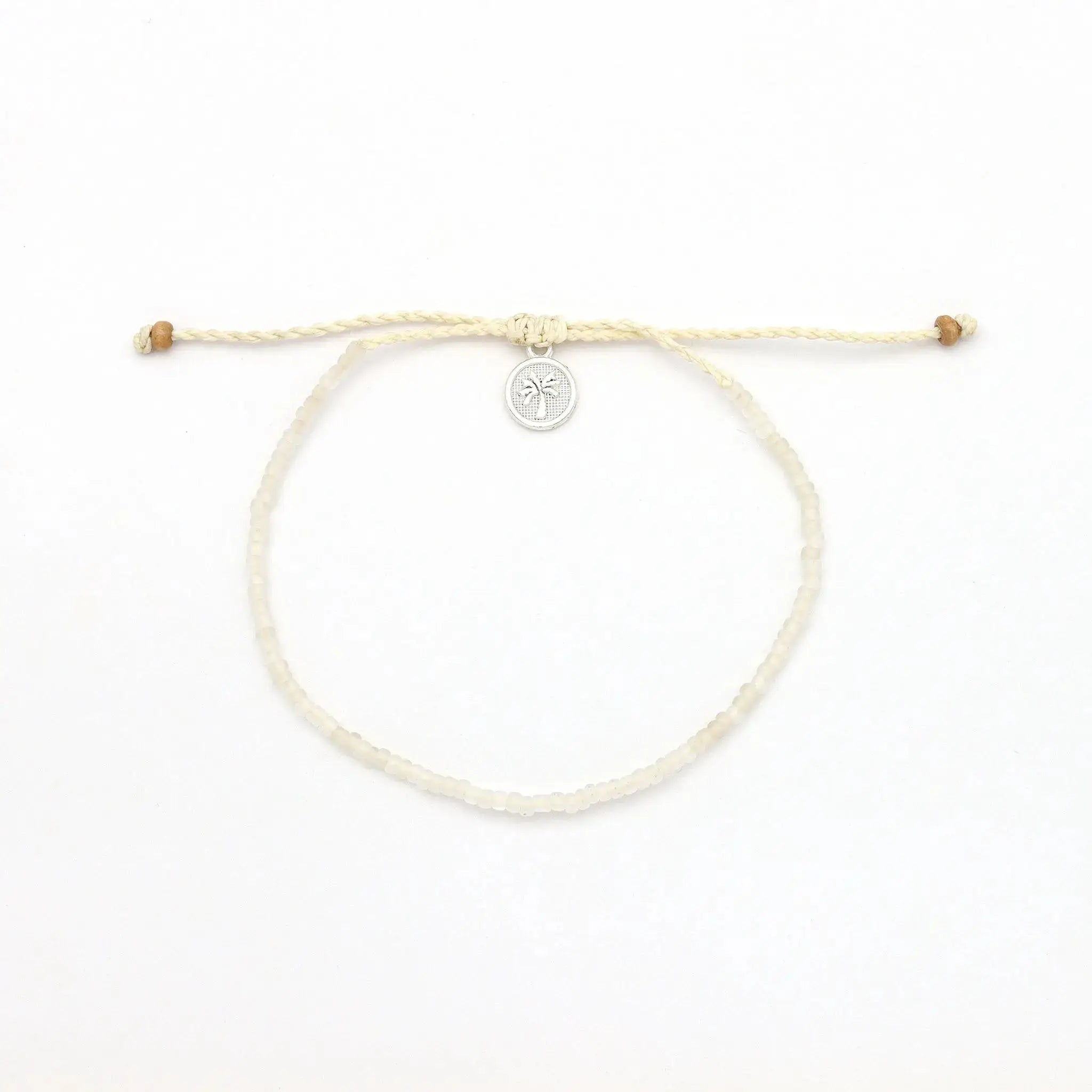 Alona Beach Shell Bracelet Set