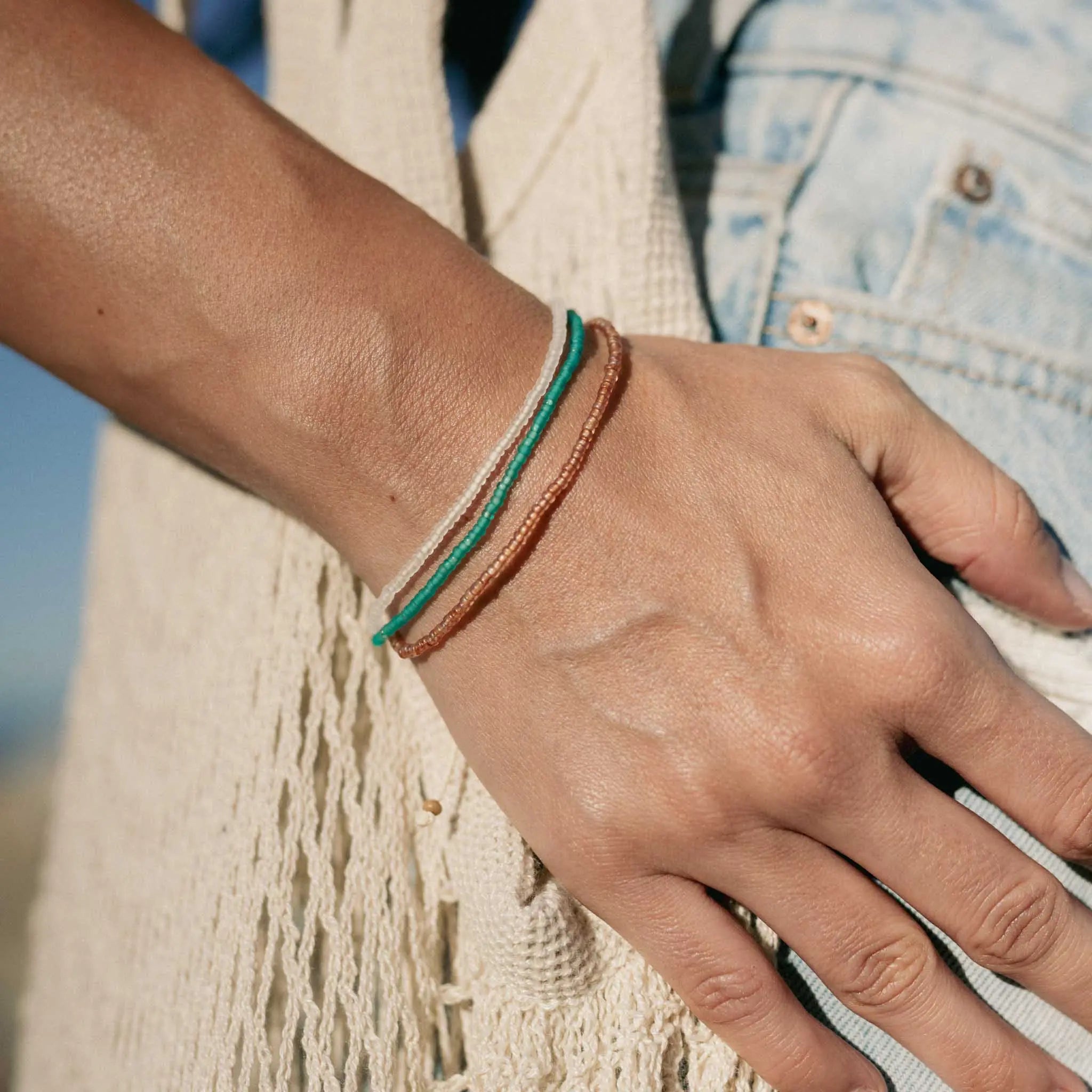 Ka'anapali Frosted Glass Beaded Bracelet Set