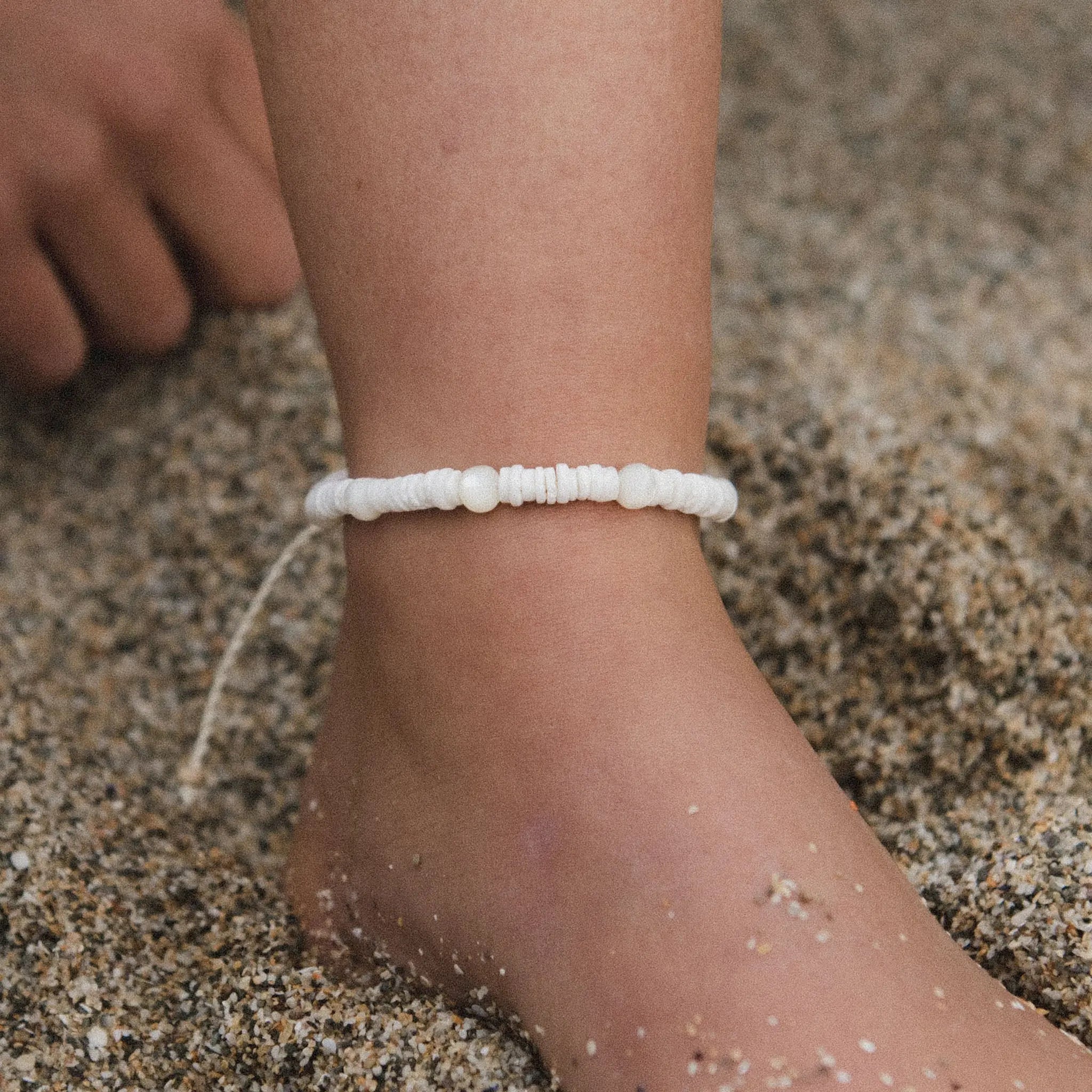Madasari Beach Mother of Pearl Anklet
