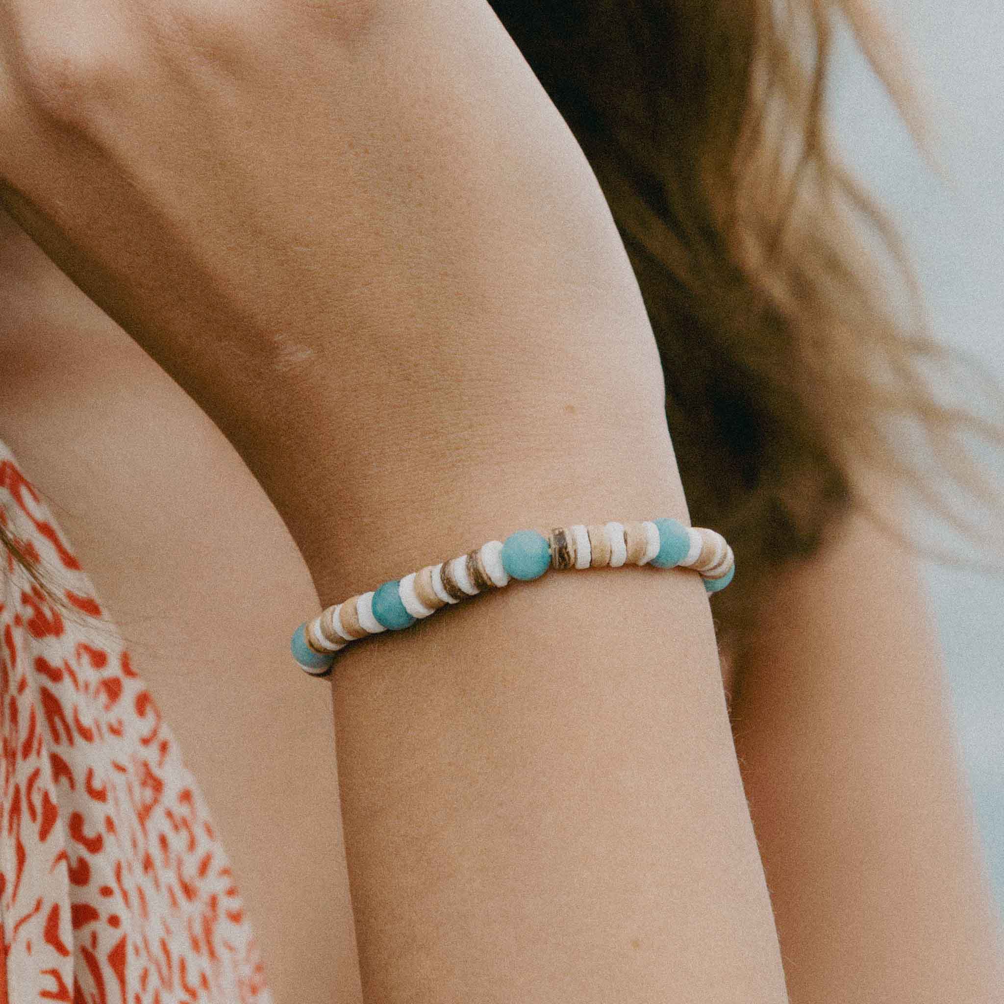 Manta Point Surfer Bracelet