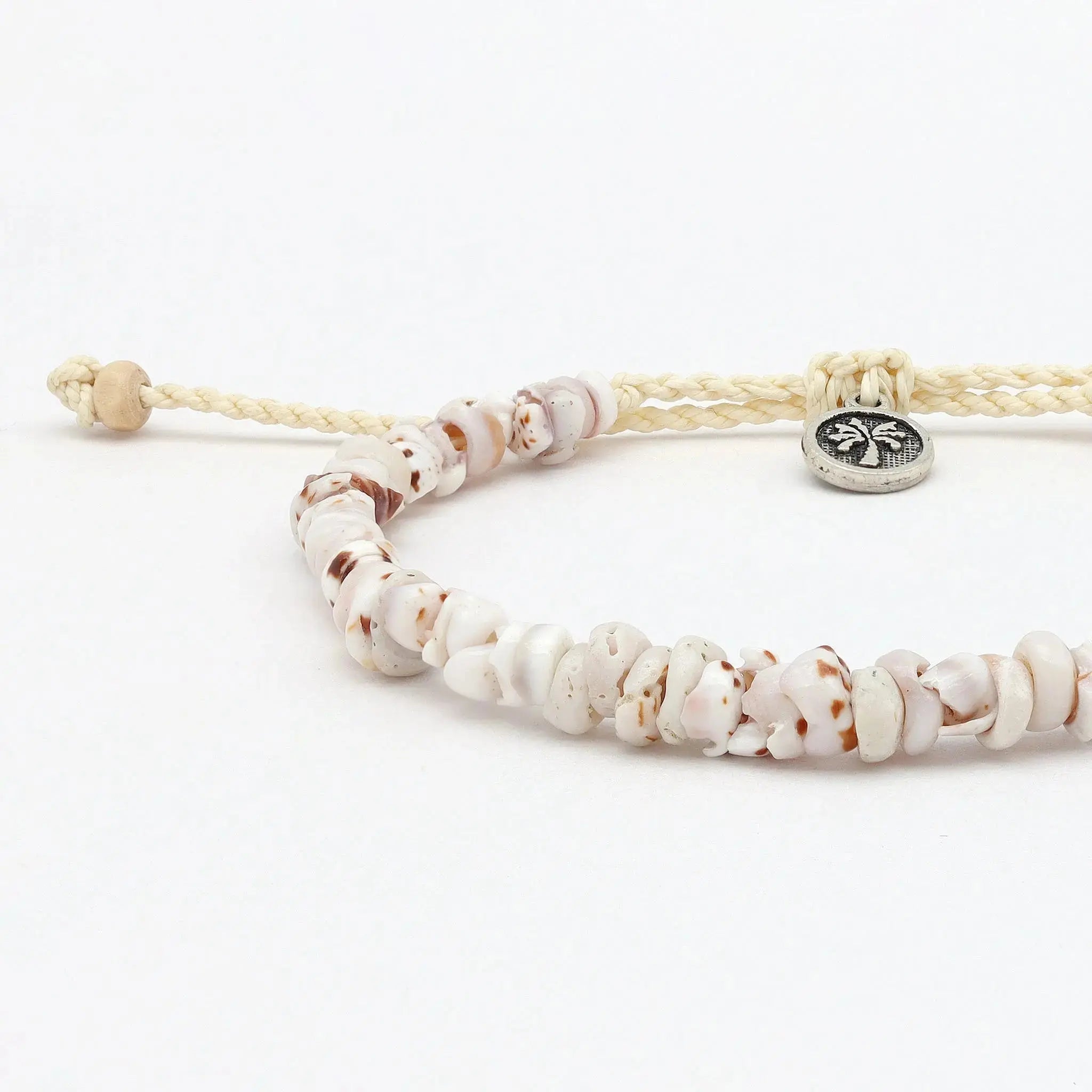 Enu Island Shell Bracelet