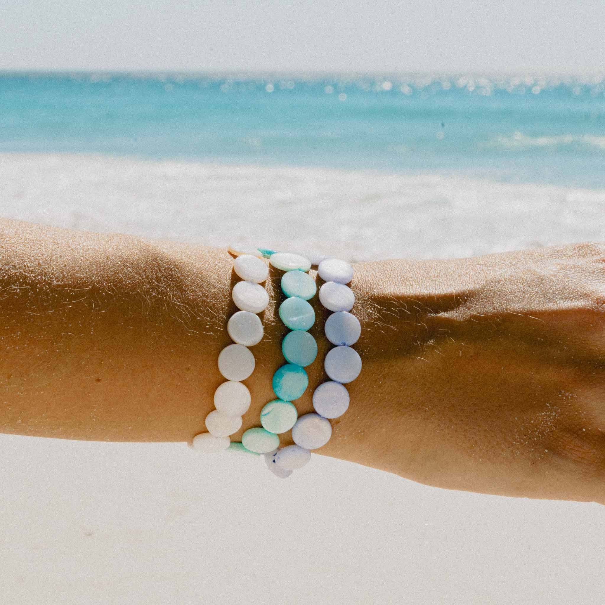 Mother of Pearl Disc Bracelet