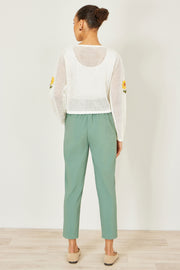 Yumi Green Stretch Capri Pants With Tie Belt