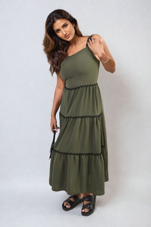 Contrast Ric Rac Detail Multi Tiered Maxi Dress